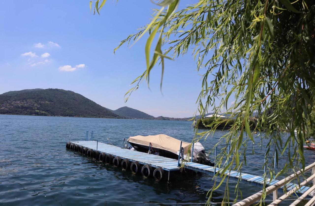 La Finestra "Sul Lago" Predore Ngoại thất bức ảnh
