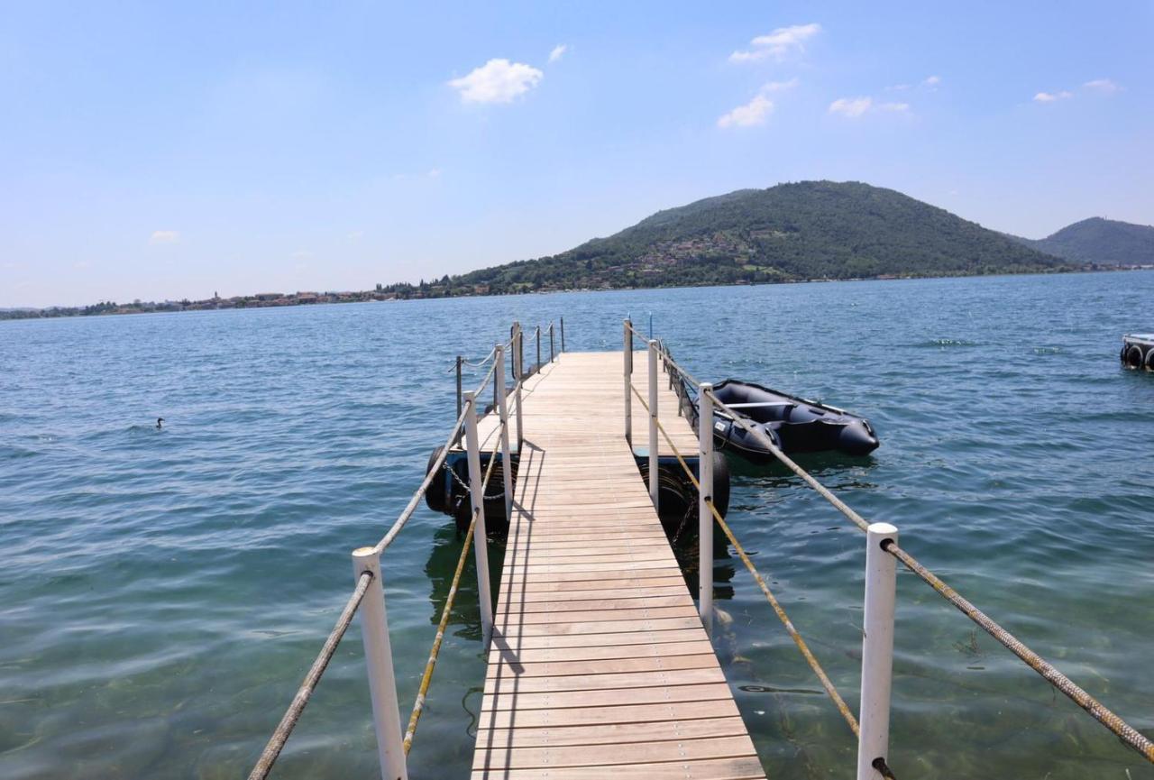 La Finestra "Sul Lago" Predore Ngoại thất bức ảnh